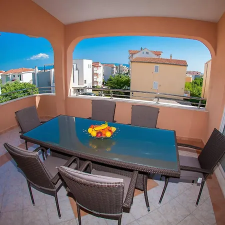 Anita-luxury Three Bedroom With Terrace Lejlighed *
