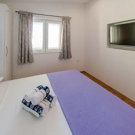 Anita-luxury Three Bedroom With Terrace Lejlighed